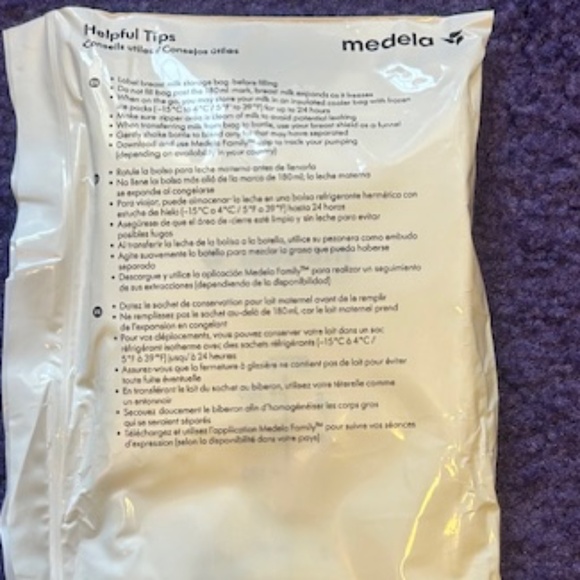 Medela Breast Milk Storage Bags (x25) and 80mL Breast milk containers (x6) - New - Picture 5 of 8